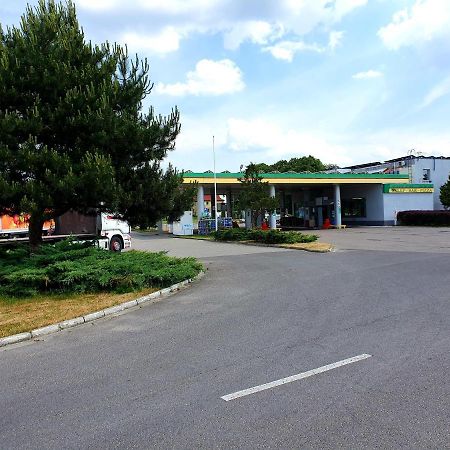 Motel Na Stacji Paliw Ustronie Morskie Luaran gambar