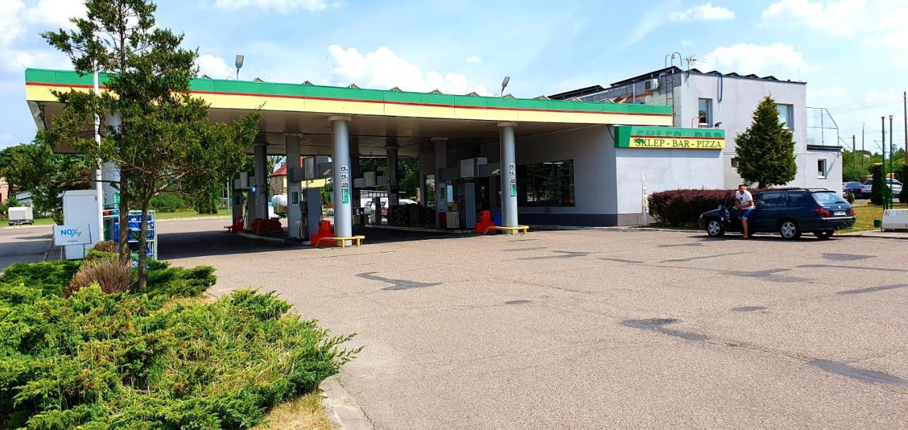 Motel Na Stacji Paliw Ustronie Morskie Luaran gambar