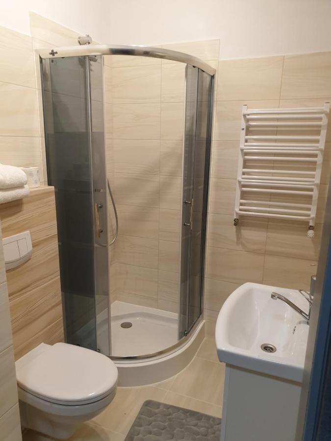 Motel Na Stacji Paliw Ustronie Morskie Luaran gambar